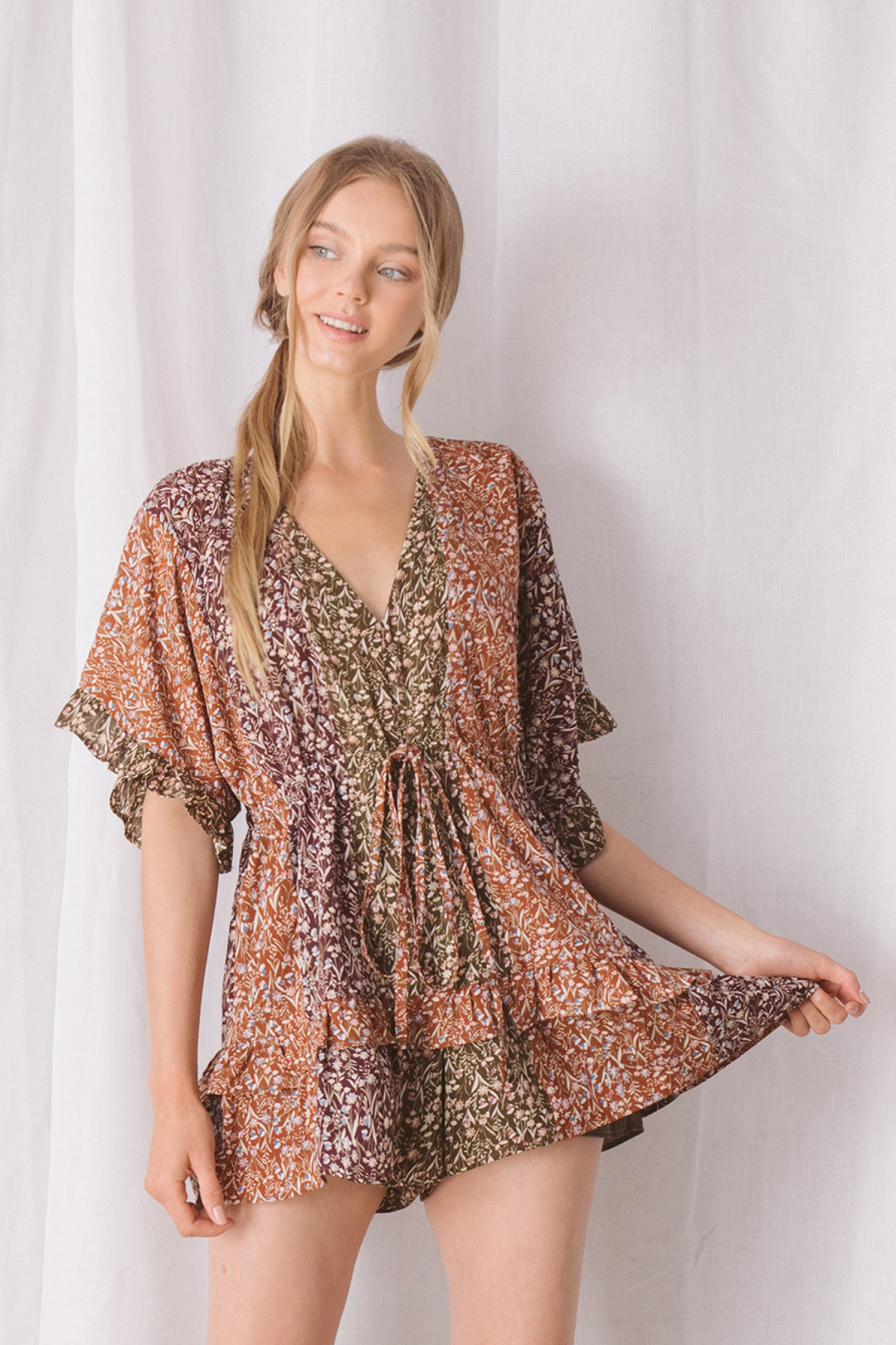 BR2323B-MULTI FLORAL