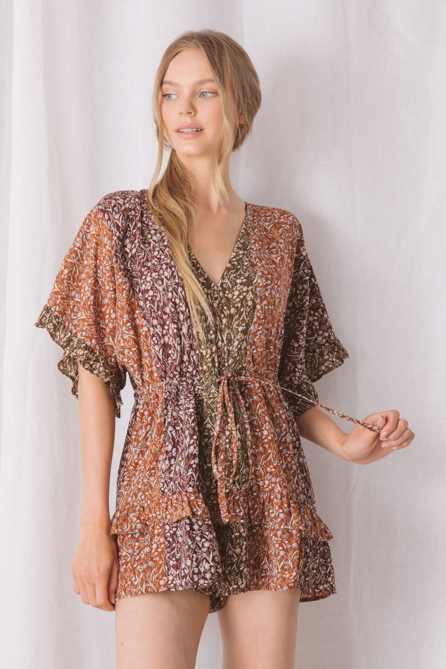 BR2323B-MULTI FLORAL
