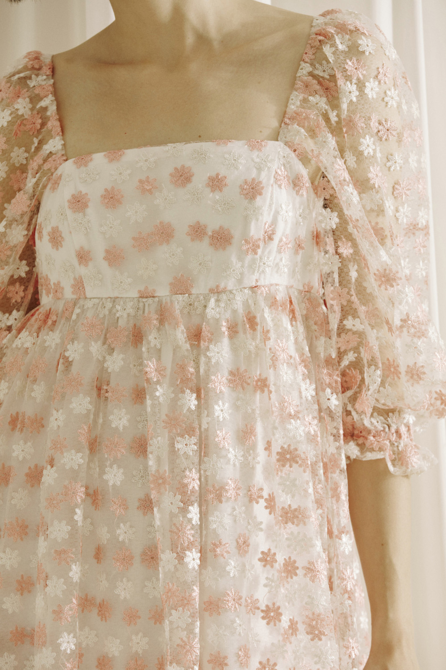 JD2443-74-WHITE PINK FLORAL
