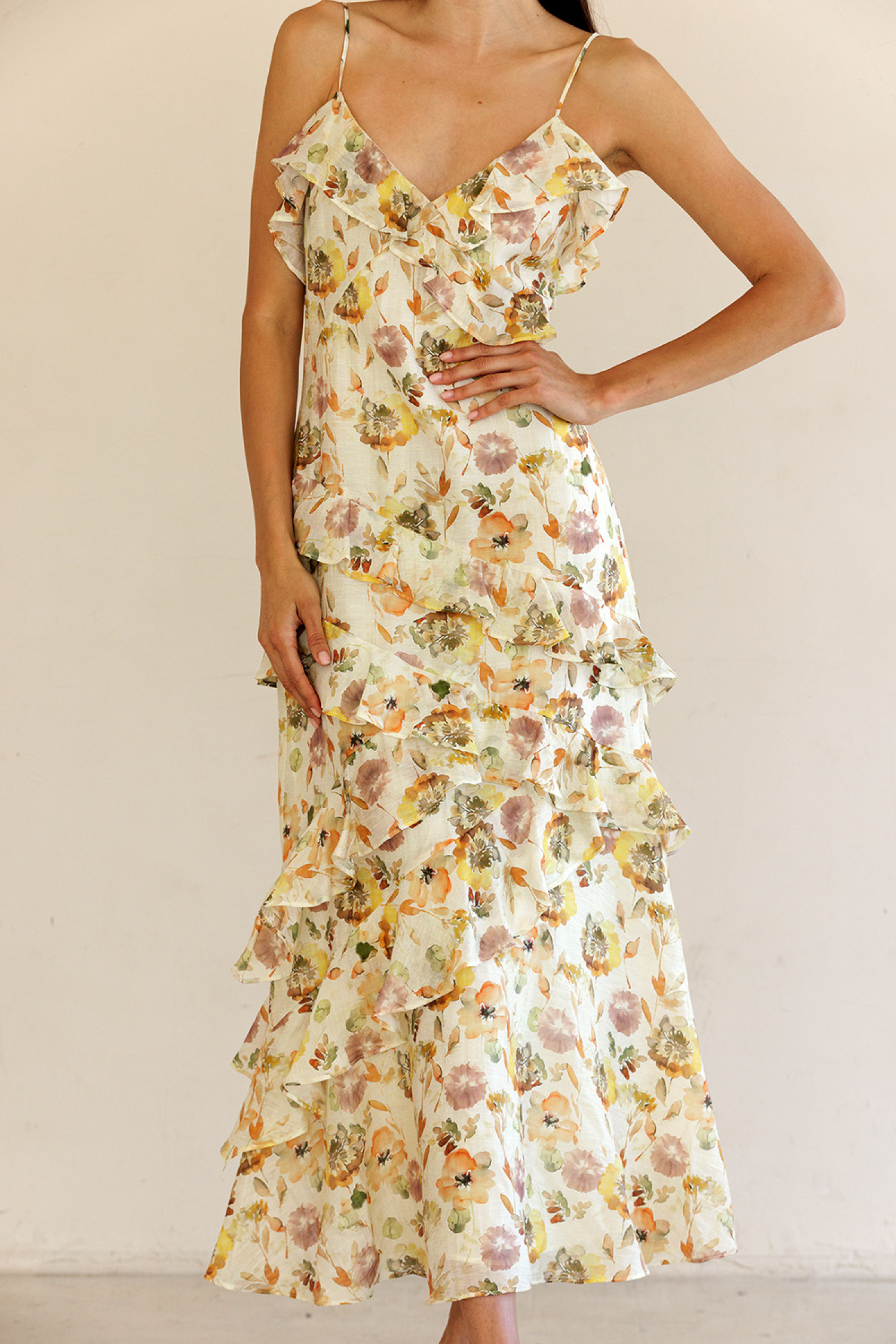 JD5740-10-CREAM/ MULTI FLORAL