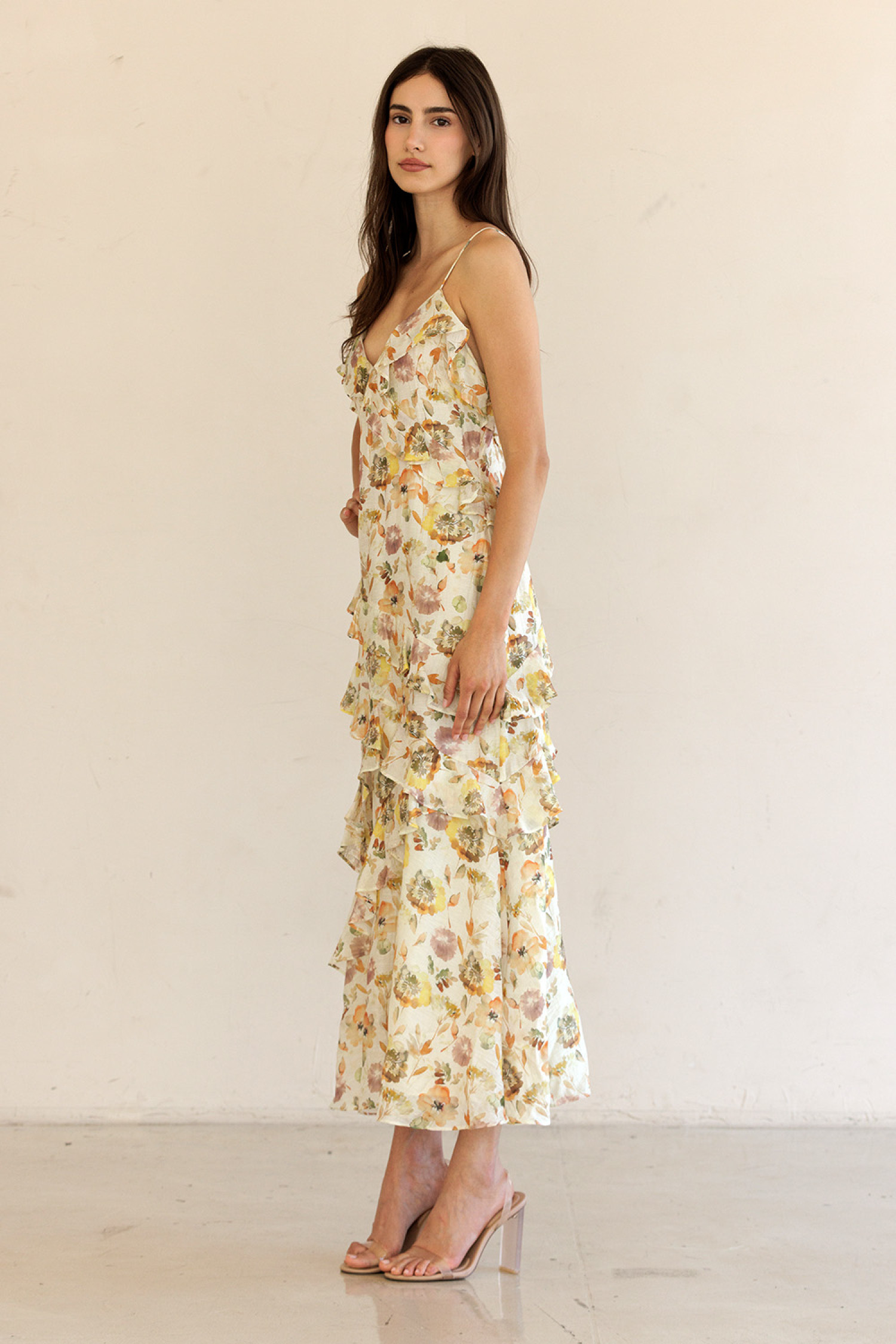JD5740-10-CREAM/ MULTI FLORAL