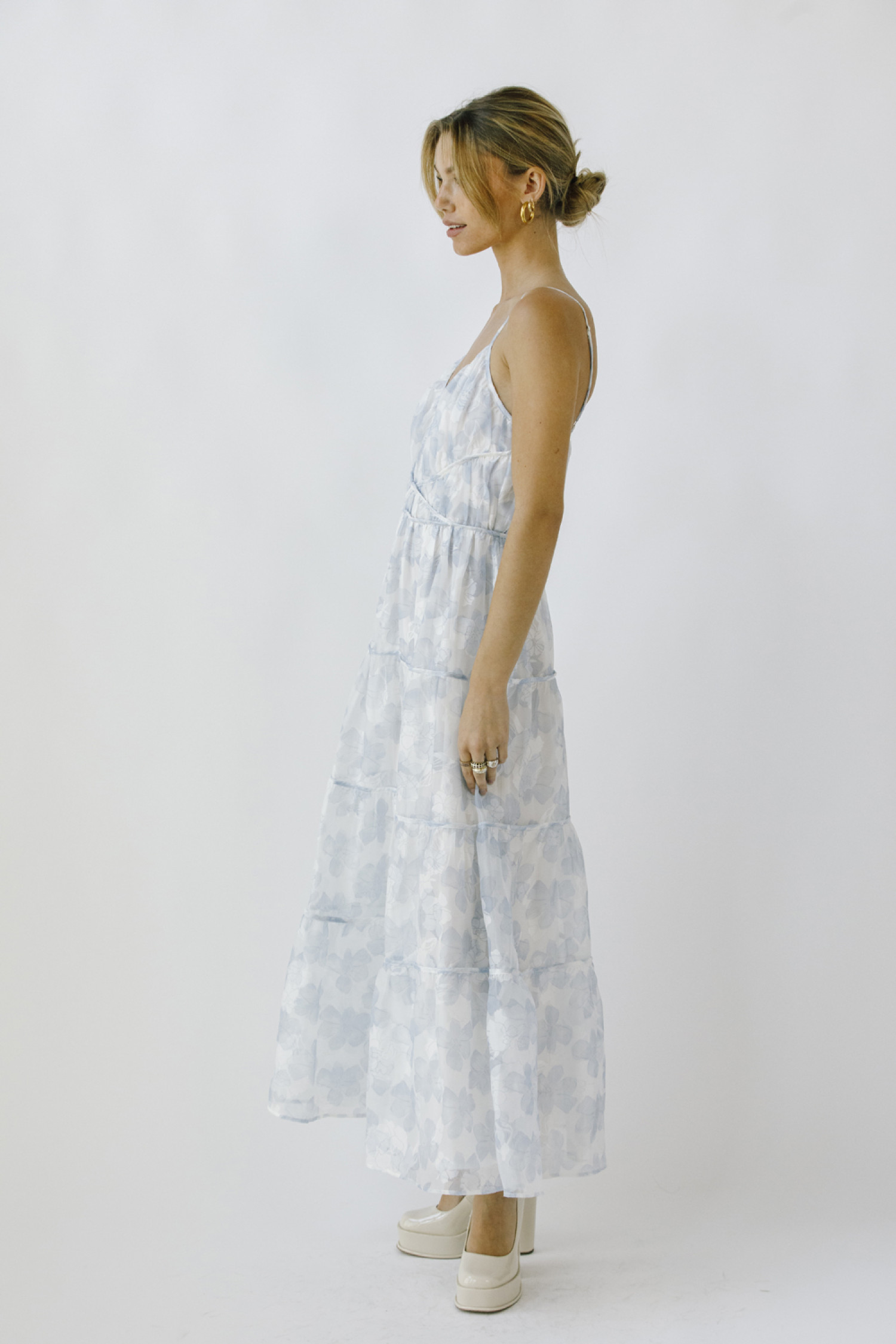 JD5972-WHITE BLUE FLORAL
