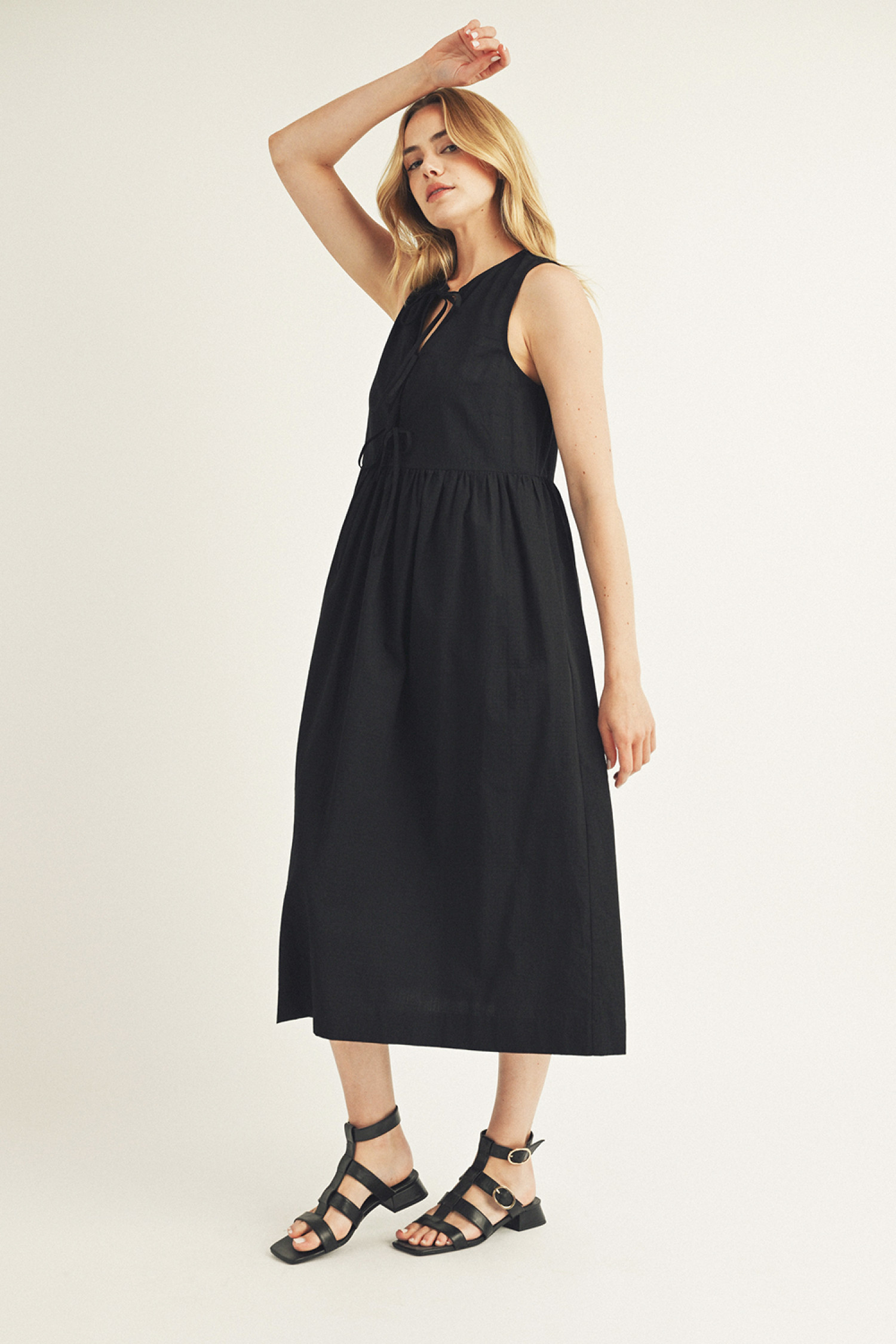 JD6826-BLACK