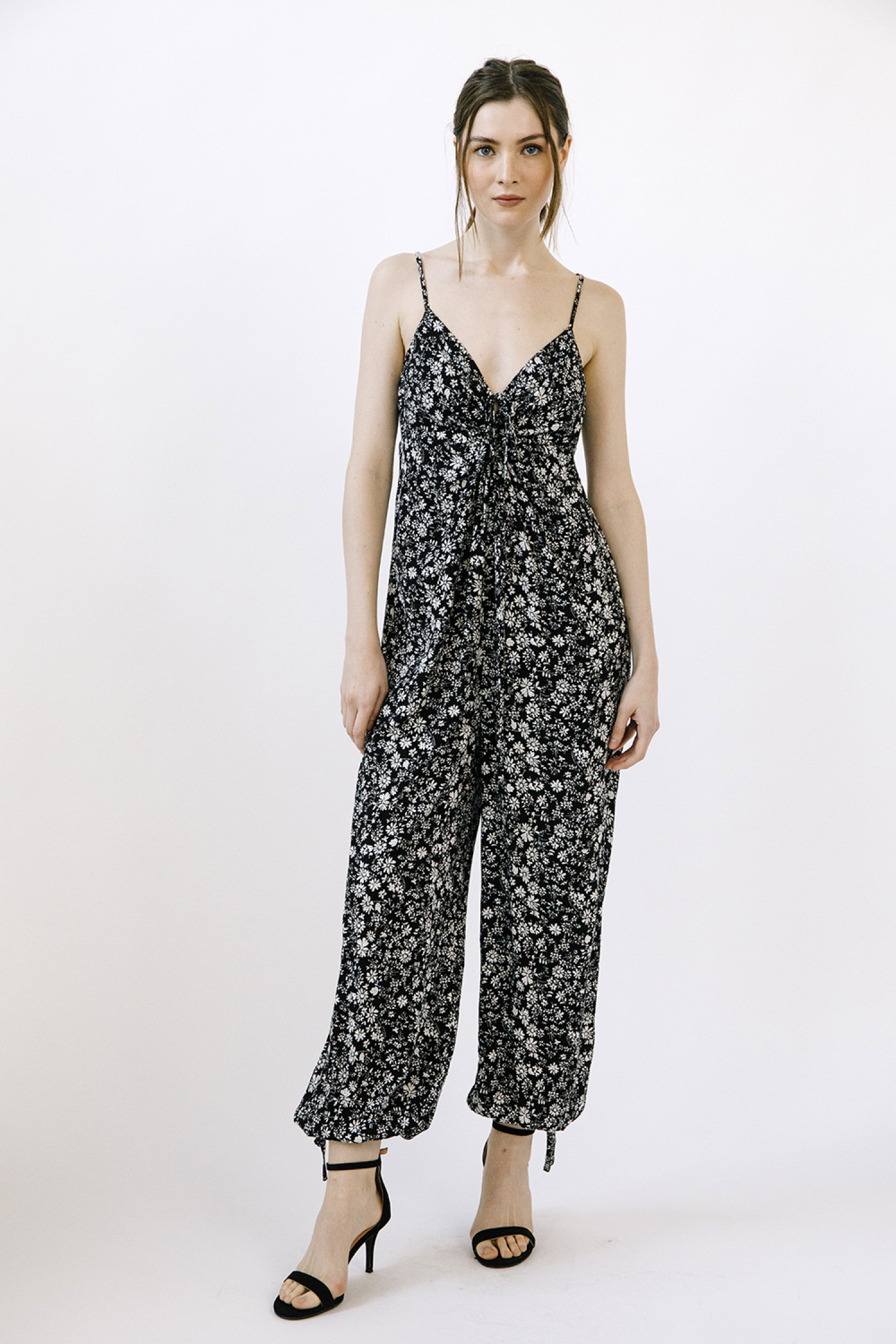 JJ6229-BLACK/WHITE FLORAL