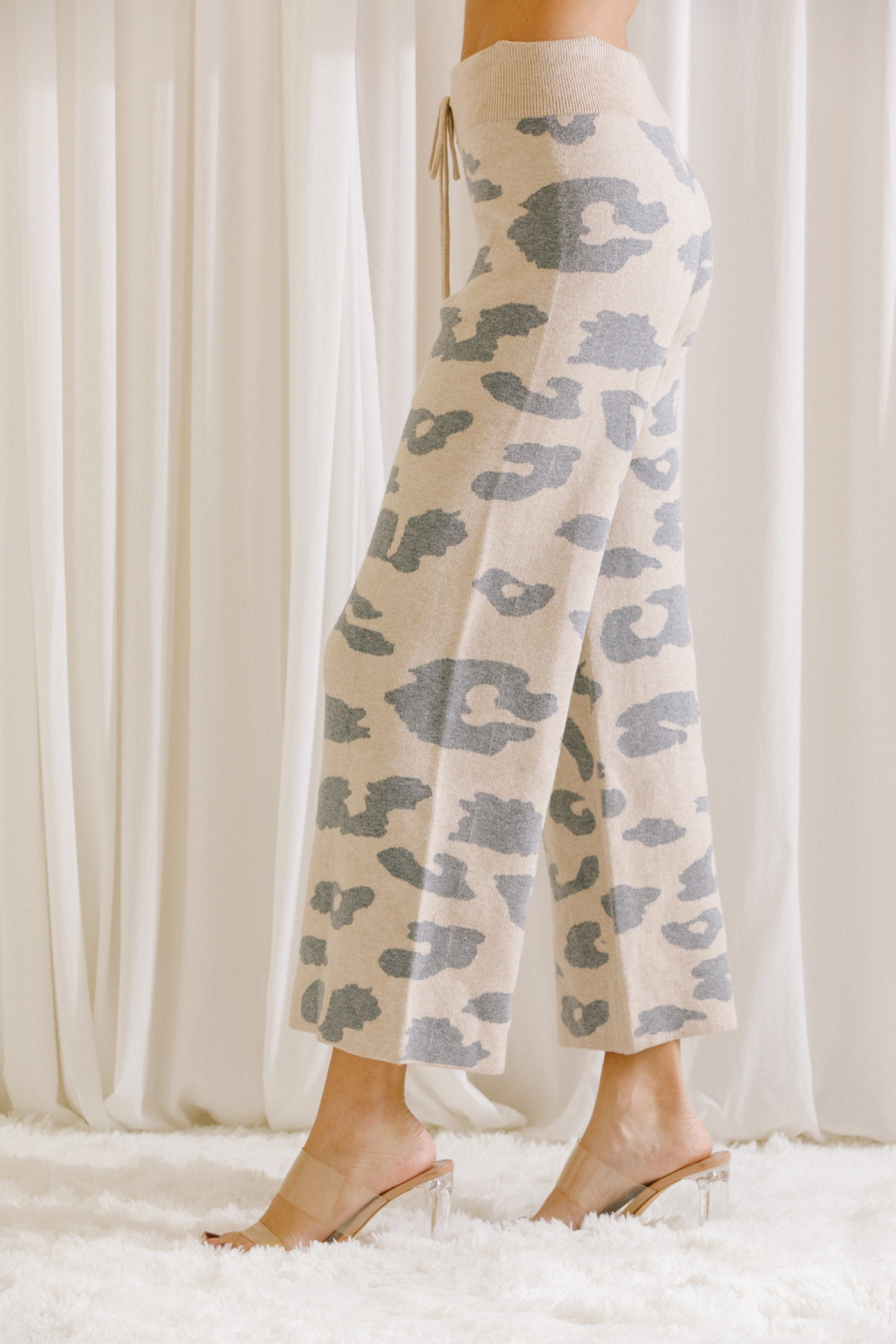 JP3018-LEOPARD