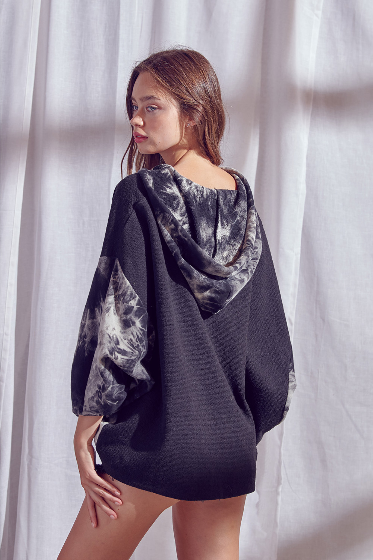 ST2703-BLACK